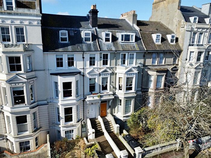 1 Bedroom Flat For Sale In Charles Road, St Leonards On Sea, TN38