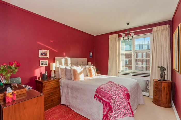 2 Bedroom Apartment To Rent In Wilbury Grange, BN3