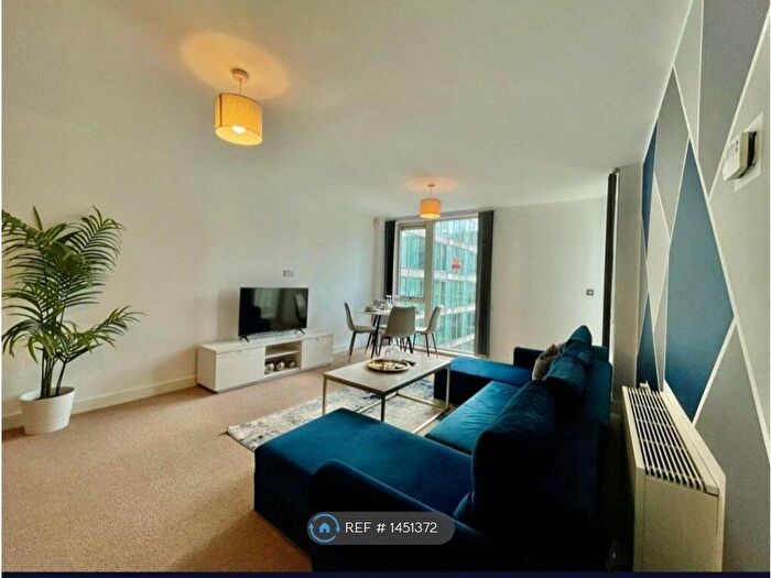 2 Bedroom Flat To Rent In Dakota House, Milton Keynes, MK9