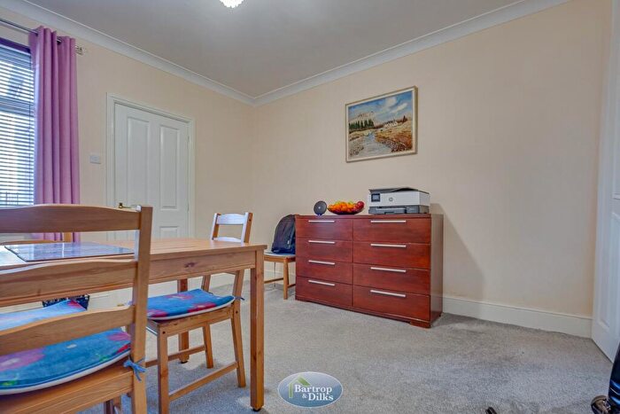 2 Bedroom Semi-Detached House For Sale In King Street, Worksop, S80