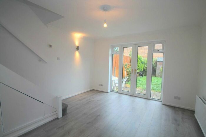 1 Bedroom Terraced House To Rent In Squires Walk, Ashford TW15