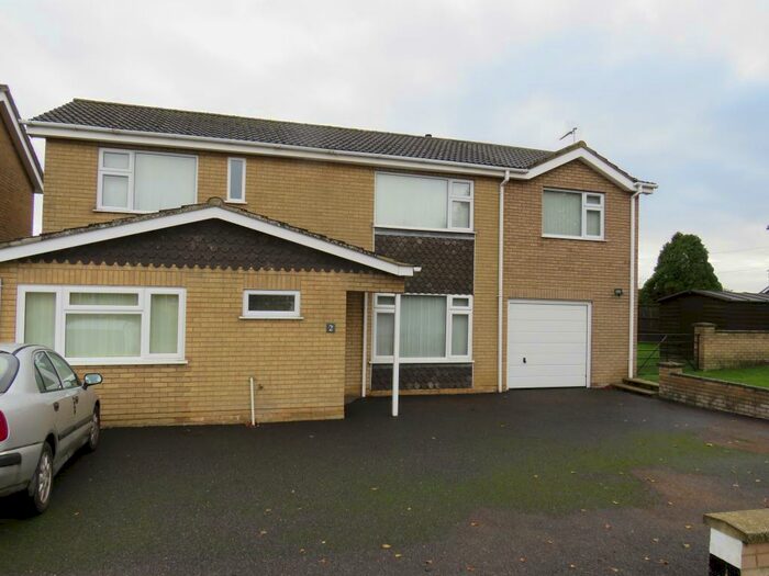 4 Bedroom Detached House To Rent In Sandringham Drive, Downham Market, PE38