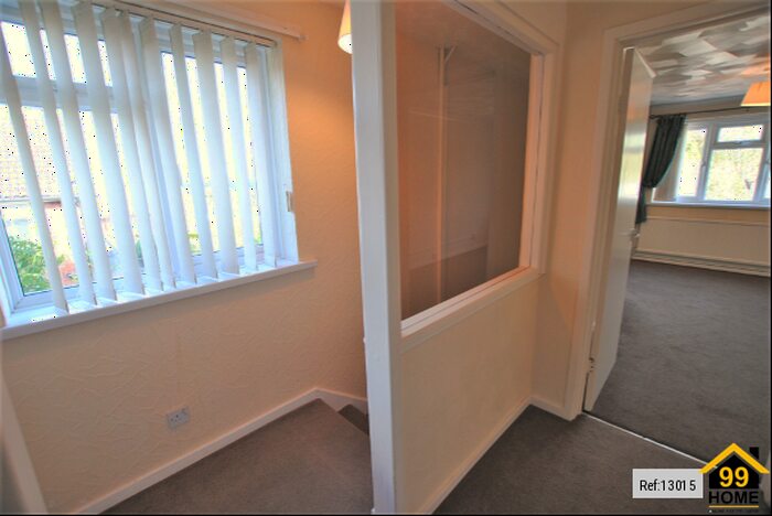 2 Bedroom Maisonette To Rent In Pennant Crescent, Cardiff, S Glamorgan, CF23