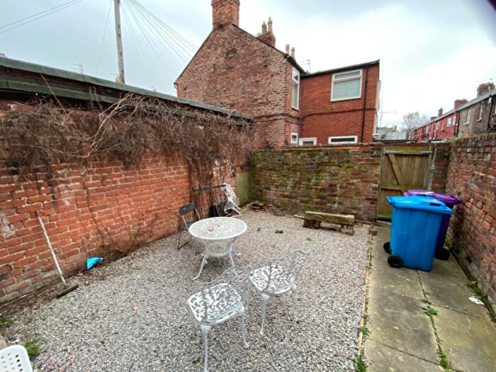 6 Bedroom House To Rent In Lawrence Road, Liverpool, Merseyside, L15