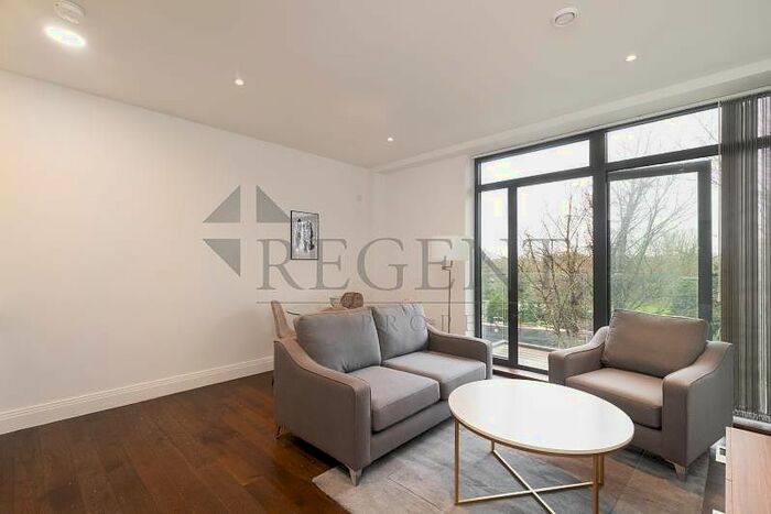 2 Bedroom Flat To Rent In Union Park, Packet Boat Lane, UB8