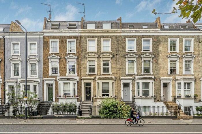 2 Bedroom Flat To Rent In Harwood Road, London, SW6