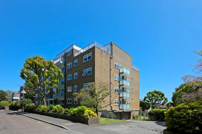 4 Bedroom Flat To Rent In Draxmont, Wimbledon Hill Road, SW19