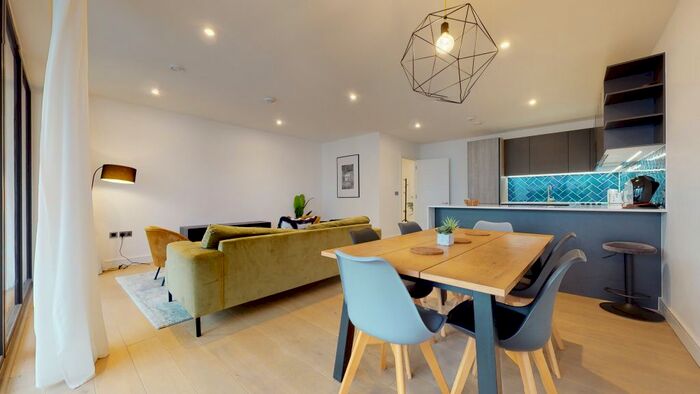 3 Bedroom Flat To Rent In Cremer Street, London, E2