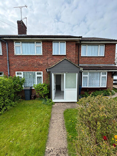 5 Bedroom Semi-Detached House To Rent In Cricket Ground, Stokenchurch, High Wycombe, Buckinghamshire, HP14