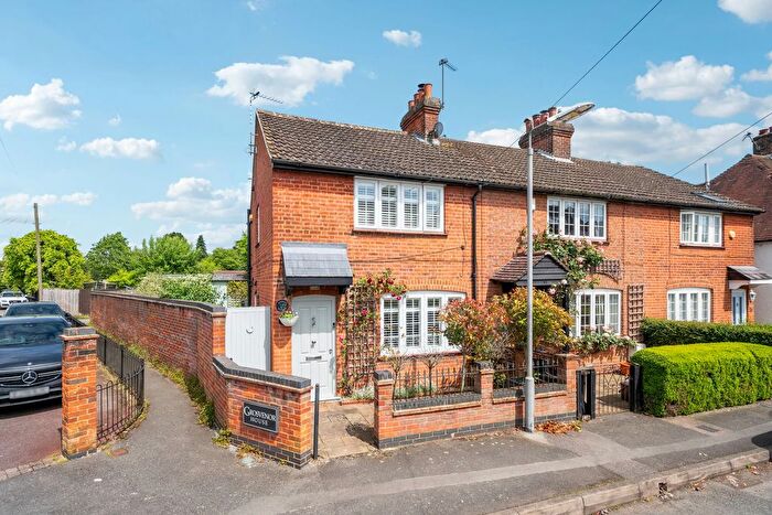 2 Bedroom End Terrace House To Rent In Horseshoe Crescent, Beaconsfield, HP9