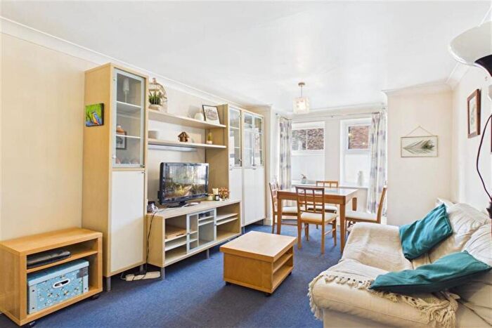 1 Bedroom Property To Rent In Middleton Court, Hutton Terrace, Jesmond, Newcastle Upon Tyne, NE2