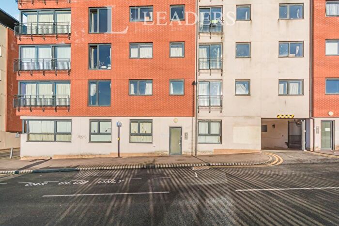 1 Bedroom Apartment To Rent In Kinvara Heights, Cheapside, B12