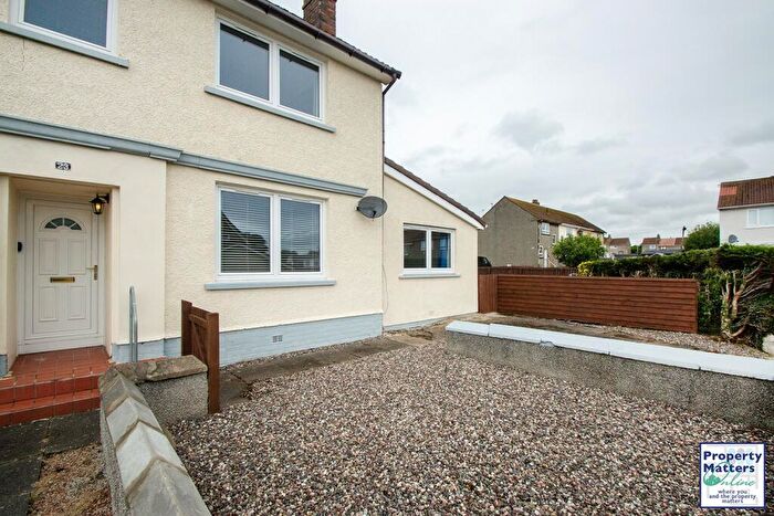 3 Bedroom End Of Terrace House For Sale In Castle Terrace, Knockentiber, KA2