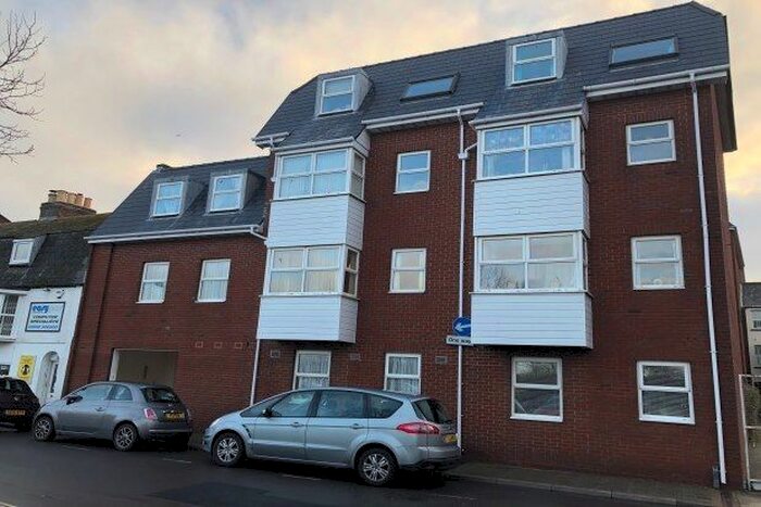 1 Bedroom Flat To Rent In The Anchorage, Weymouth, DT4