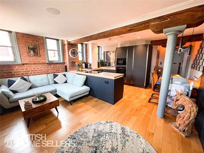 2 Bedroom Flat For Sale In The Docks, Gloucester, Gloucestershire, GL1