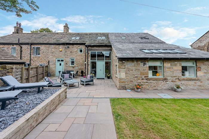 4 Bedroom Detached House For Sale In The Old Shippon, High Street, Chapeltown, Bolton, BL7