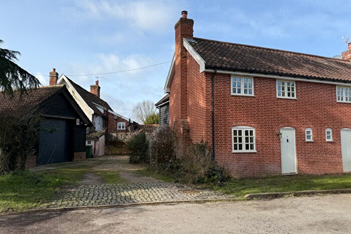 3 Bedroom Semi-Detached House For Sale In Great Glemham, Nr Saxmundham, Suffolk, IP17