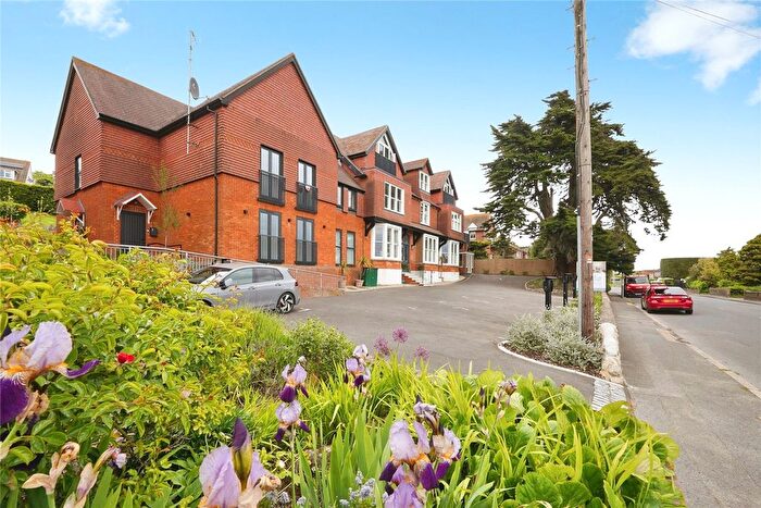 1 Bedroom Flat For Sale In Seabrook Road, Hythe, Kent, CT21