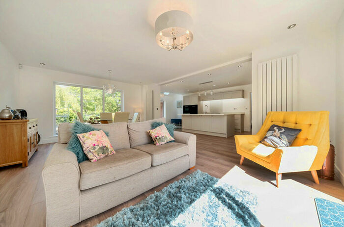 5 Bedroom Detached House For Sale In The Avenue, Mansfield, Nottinghamshire, NG18