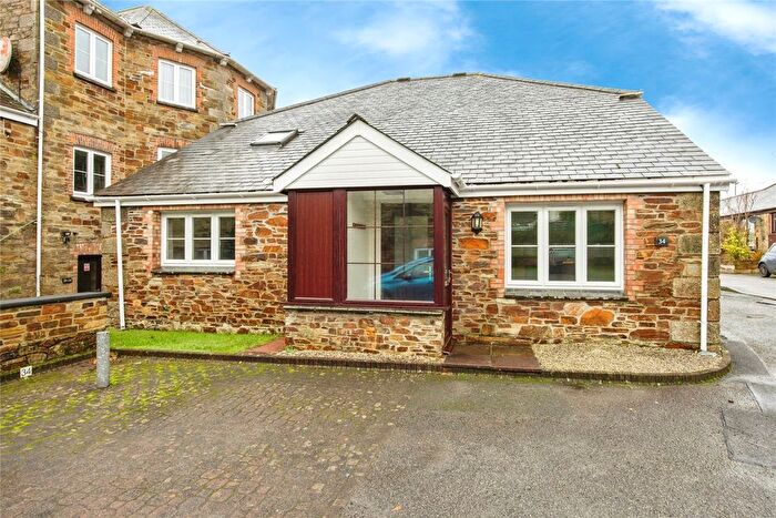 3 Bedroom Maisonette For Sale In Castle Hill Court, Cross Lane, Bodmin, Cornwall, PL31