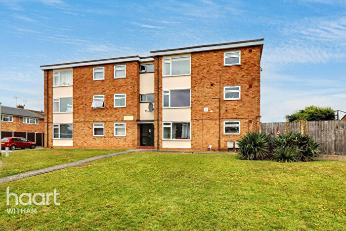 3 Bedroom Apartment For Sale In Wimsey Court, Witham, CM8