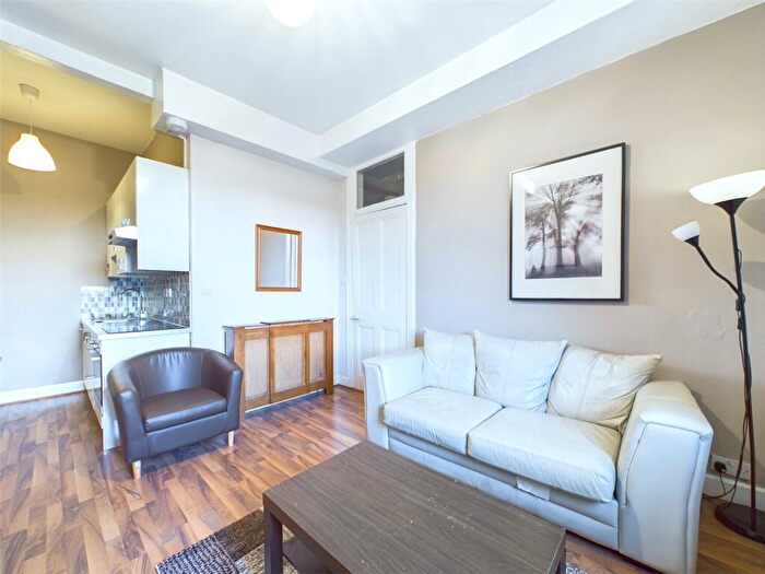 1 Bedroom Apartment To Rent In Cadiz Street, Leith, Edinburgh, EH6