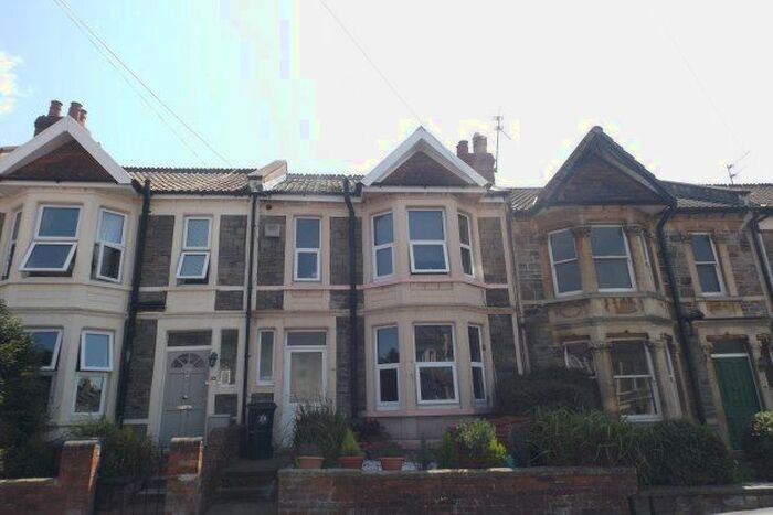 3 Bedroom Terraced House To Rent In Bloomfield Road, Bristol, BS4