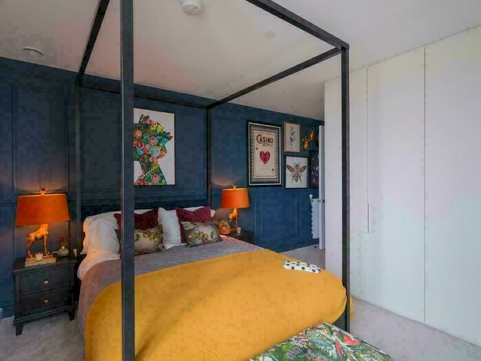 2 Bedroom Apartment For Sale In Royal Arsenal Riverside, London, SE18