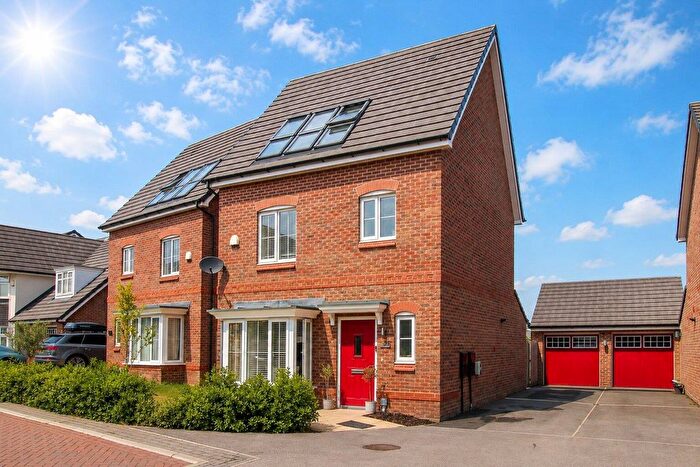 4 Bedroom Detached House For Sale In Beamshaw Way, Stanley, Wakefield, WF3