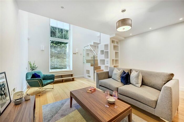 4 Bedroom Terraced House To Rent In Cavendish Mews South, Marylebone, London, W1W