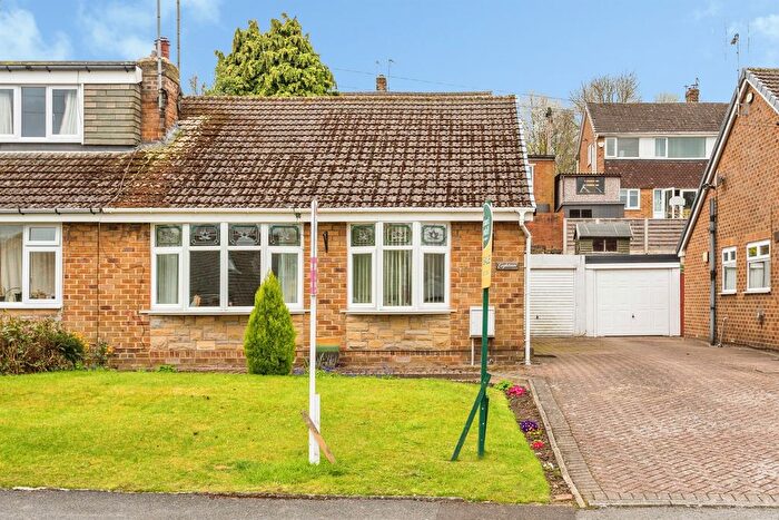 2 Bedroom Semi Detached Bungalow For Sale In Cherry Tree Road, Walton, Wakefield, WF2