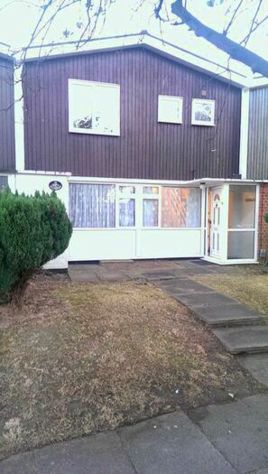 4 Bedroom Property To Rent In Holliers Way, Hatfield, AL10