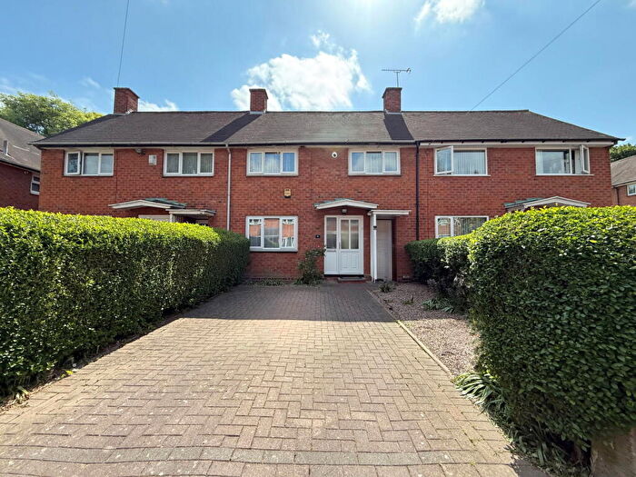 3 Bedroom Terraced House For Sale In Littlecote Croft, Maypole, B14