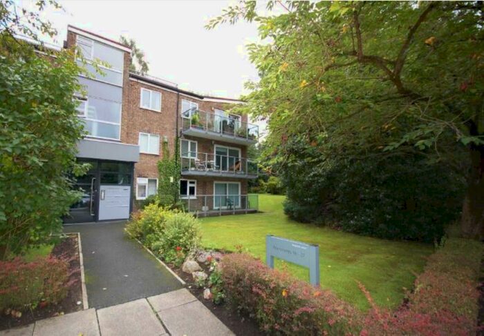 1 Bedroom Flat To Rent In Mersey Road, Manchester, M20