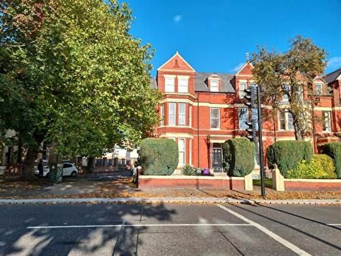 2 Bedroom Flat To Rent In Eversley Street, Toxteth, Liverpool, L8