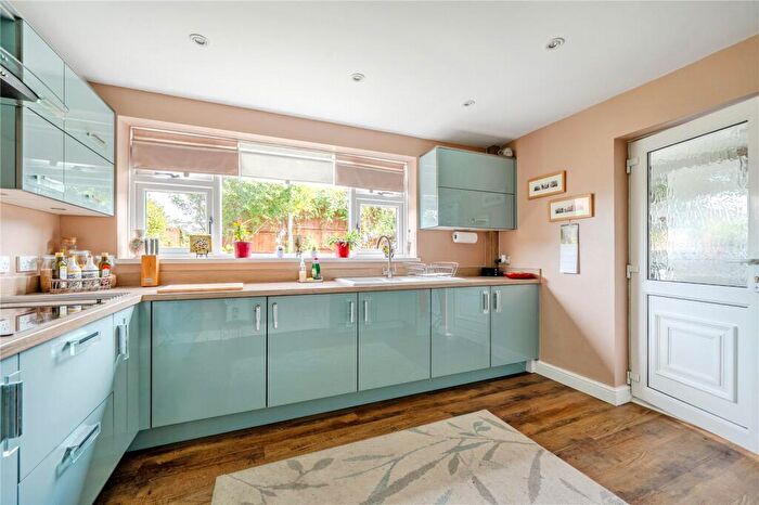 2 Bedroom Semi-Detached House For Sale In Crestwood Avenue, Kidderminster, Worcestershire, DY11