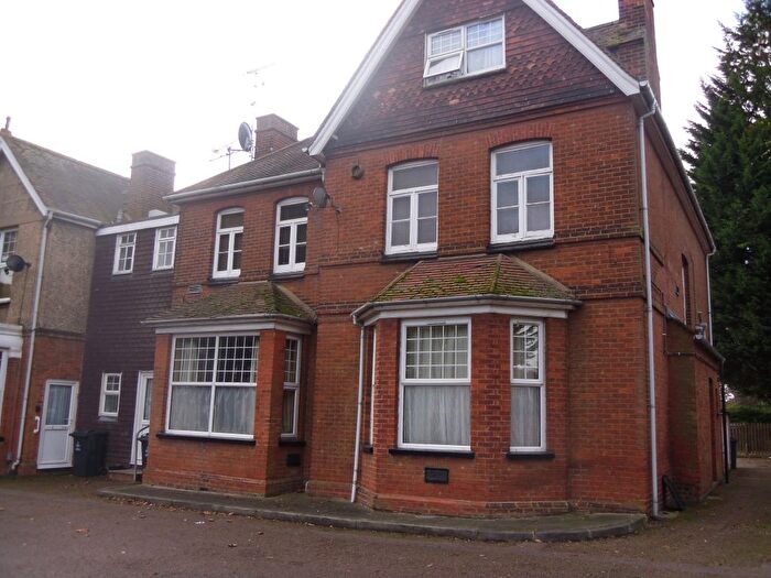 2 Bedroom Flat To Rent In Purcell Court, Stevenage, Hertfordshire, SG1