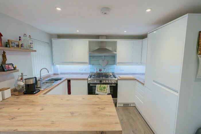 3 Bedroom Semi-Detached House To Rent In Glenmeadows Drive, Bournemouth, Dorset, BH10