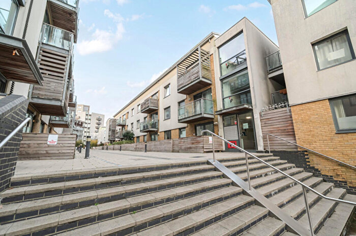 2 Bedroom Apartment For Sale In Kingscote Way, Brighton, East Sussex, BN1