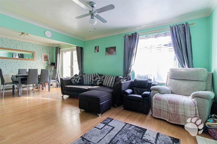 3 Bedroom Terraced House For Sale In Great Ranton, Pitsea, SS13