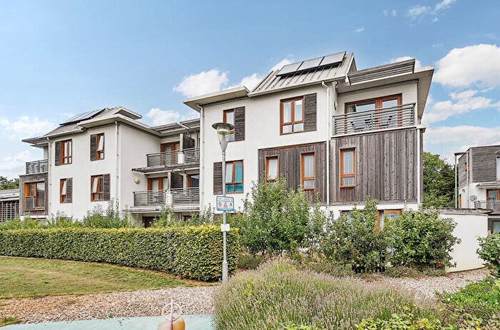 2 Bedroom House For Sale In Hartington Place, Letchworth Garden City, Hertfordshire, SG6