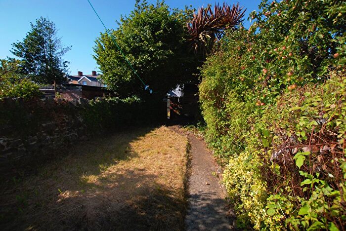 5 Bedroom Property To Rent In Rhyddings Terrace, Brynmill, Swansea, SA2