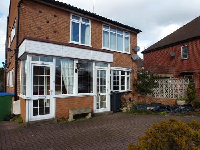 2 Bedroom Flat To Rent In Jockey Lane, Wednesbury, WS10