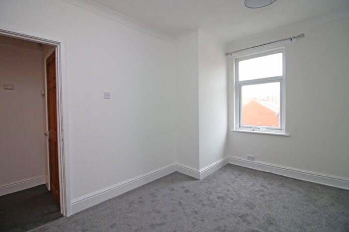 2 Bedroom End Terrace House For Sale In Camden Road, Blackpool, FY3