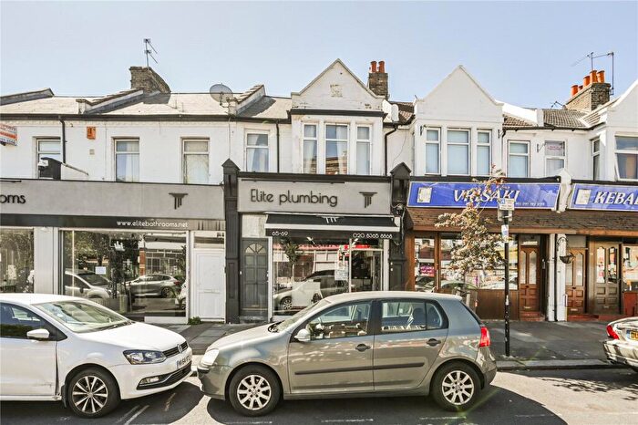 1 Bedroom Property For Sale In Myddleton Road, Wood Green, N22