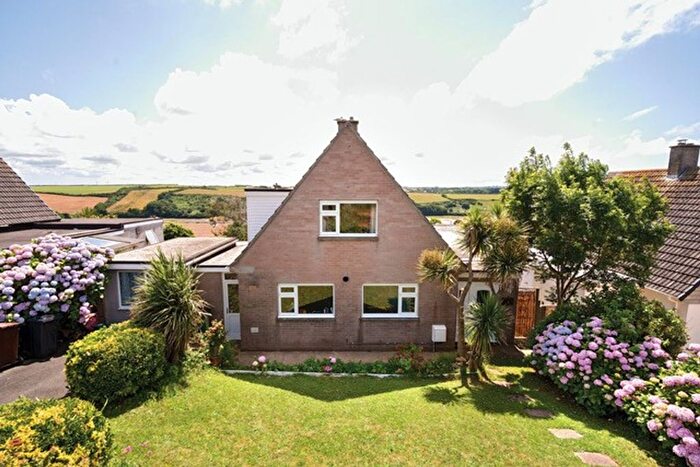 5 Bedroom Detached House For Sale In Chynance Drive, Newquay, TR7