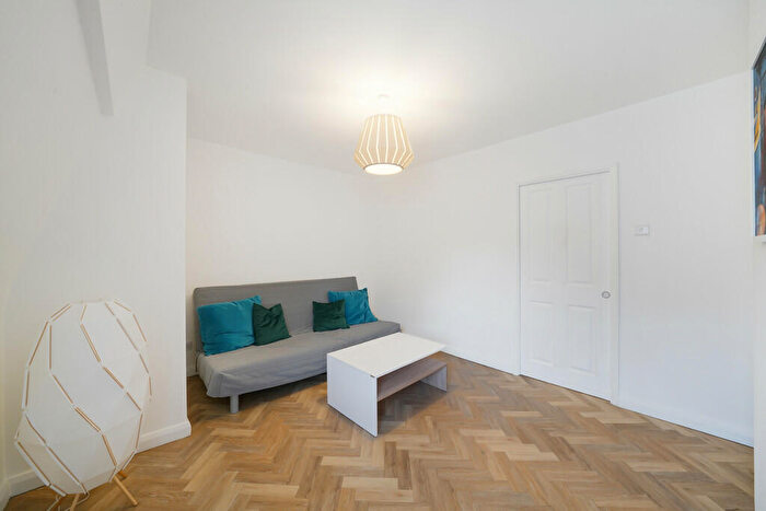 1 Bedroom Apartment To Rent In Aeroville, London, NW9