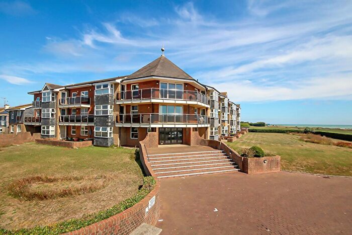 2 Bedroom Flat For Sale In Broadmark Lane, Rustington, BN16