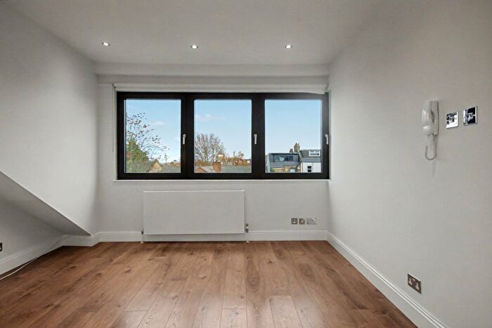 Studio To Rent In Fortess Road (), NW5