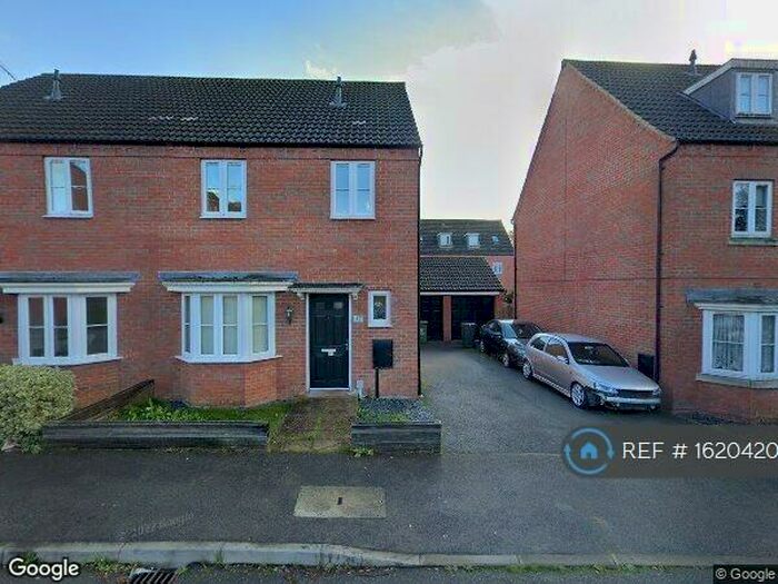 3 Bedroom Semi-Detached House To Rent In Pascal Close, Corby, NN17